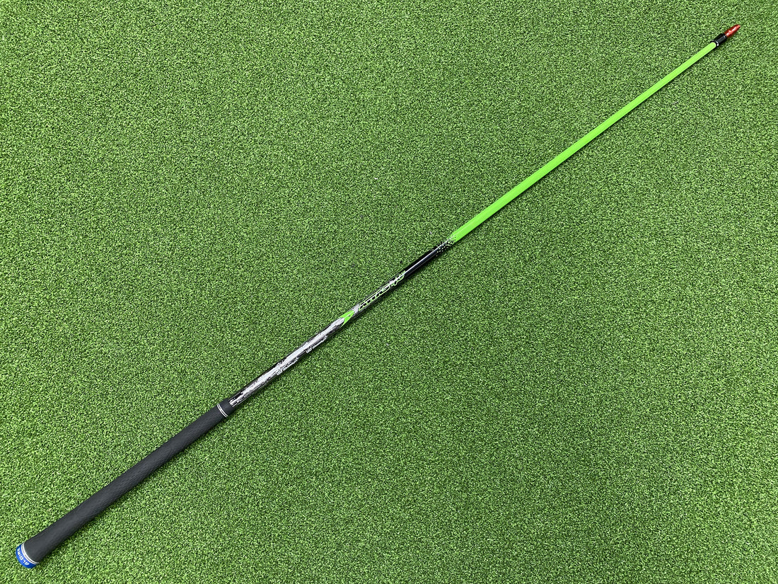 Attas 4U 6R 44" Driver Shaft With TaylorMade Adaptor *Excellent Condition*