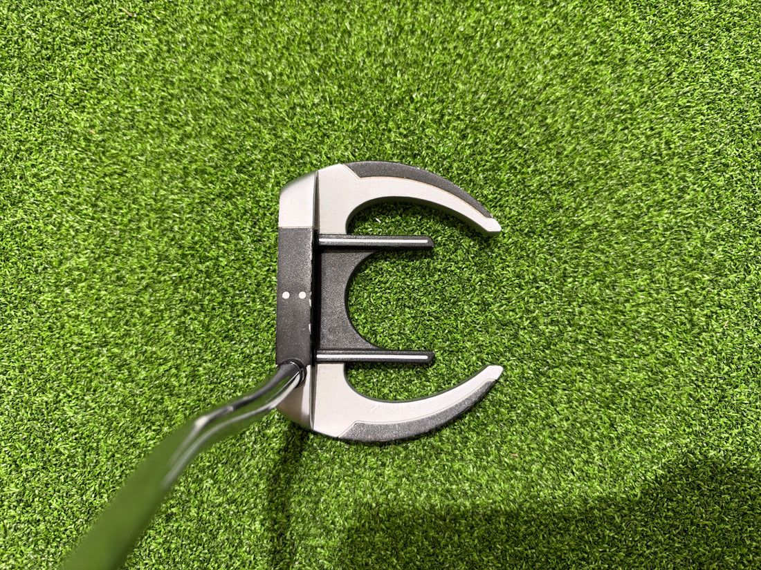 2015 Odyssey Works Versa Sabertooth 34" Putter