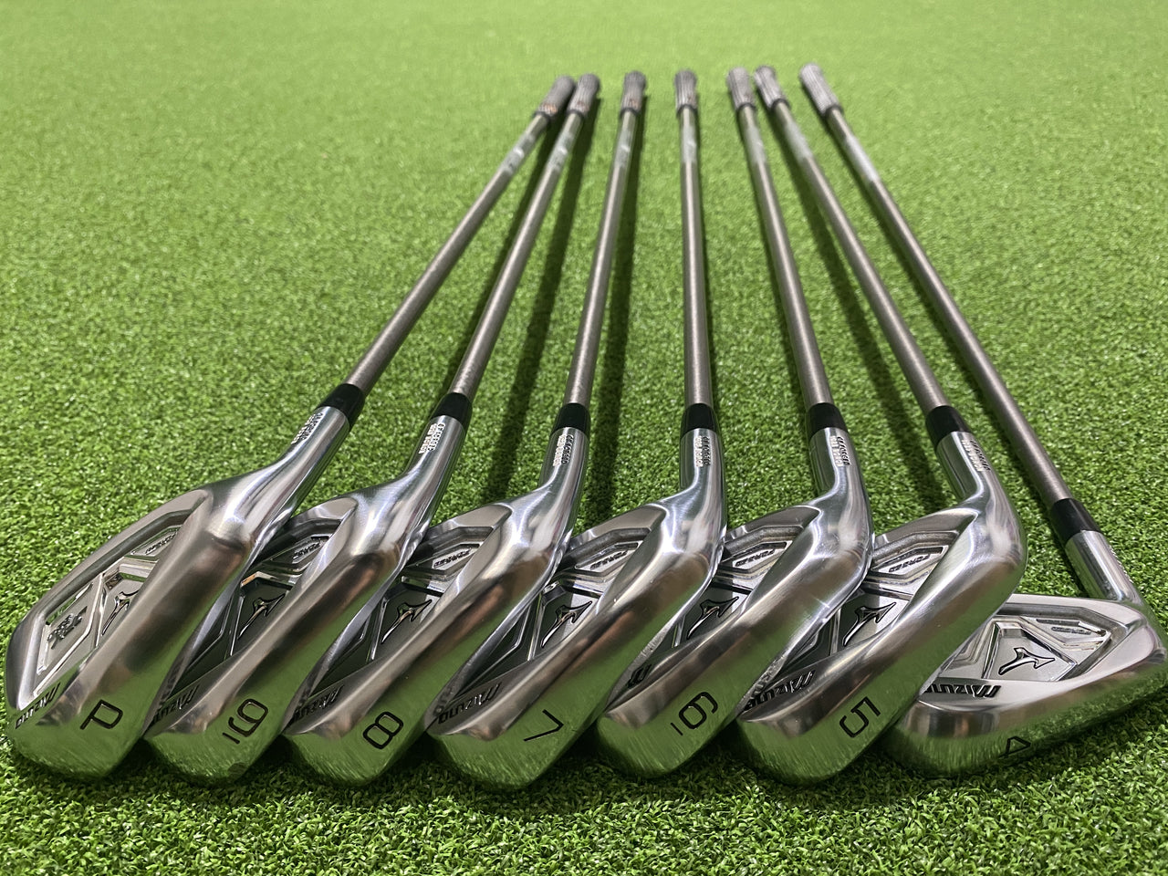 Mizuno JPX 850 Forged Left Handed 4-9, Pw Iron Set With Mizuno Ironcovers *Excellent Condition*