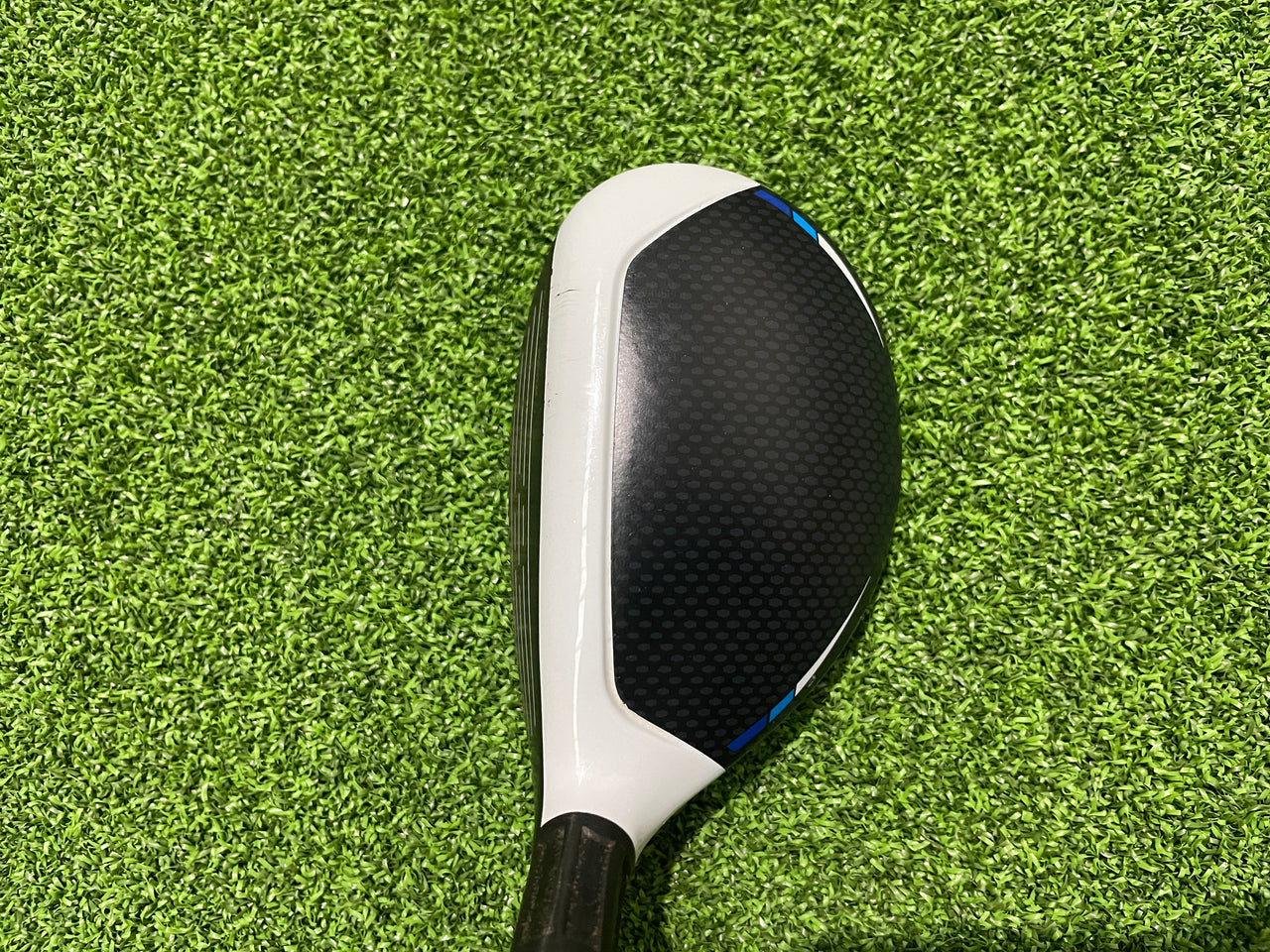 2021 TaylorMade Sim 2 Max 22° 4 Hybrid