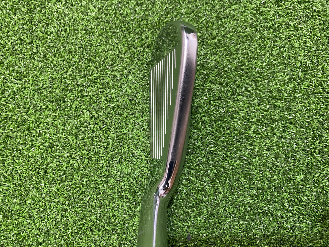 2005 MacGregor V-Foil 3-9, PW, SW Iron Set