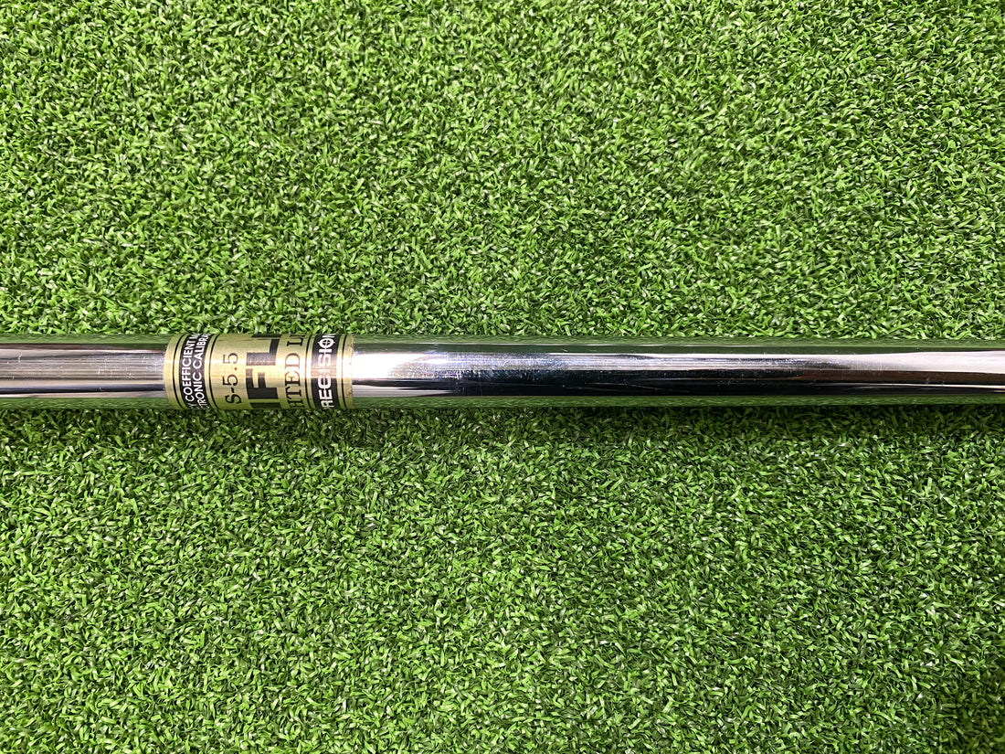 2005 MacGregor V-Foil 3-9, PW, SW Iron Set