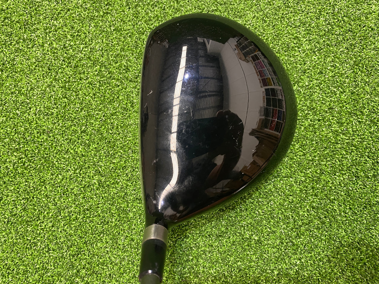 2009 Srixon Z-TX 9.5° Driver Dexterity- R/H  Flex- Regular  Length- 45"  Condition- 7  Shaft- Harmotec Fibre Craft  Grip- Bridgestone Golf Pride