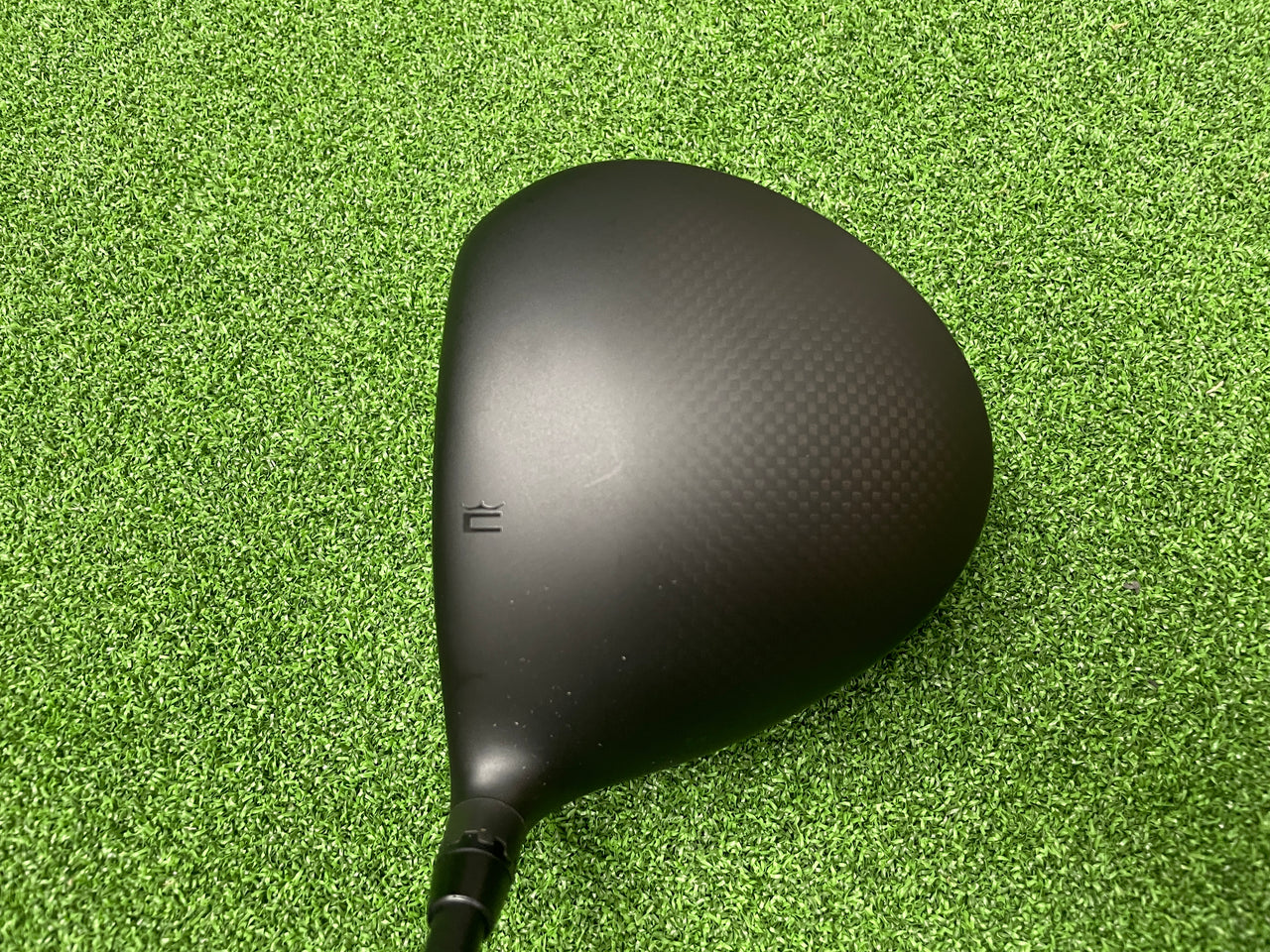 2024 Cobra DarkSpeed LS 9° Driver With Headcover