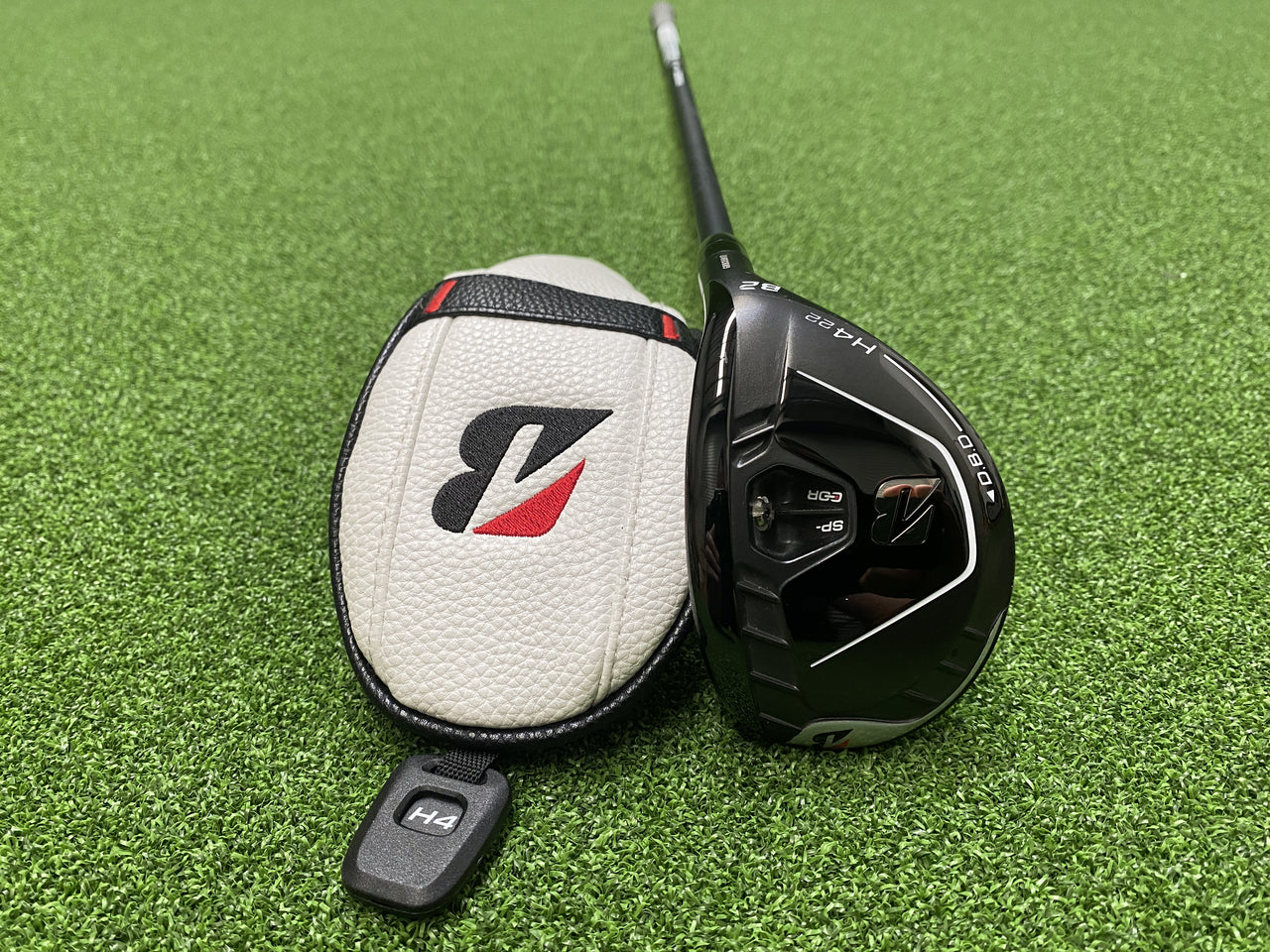2023 Bridgestone B2 22° 4 Hybrid With Headcover *Excellent Condition*