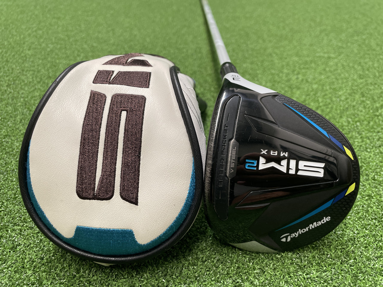 2021 TaylorMade SIM2 Max 15° 3 Wood With Headcover
