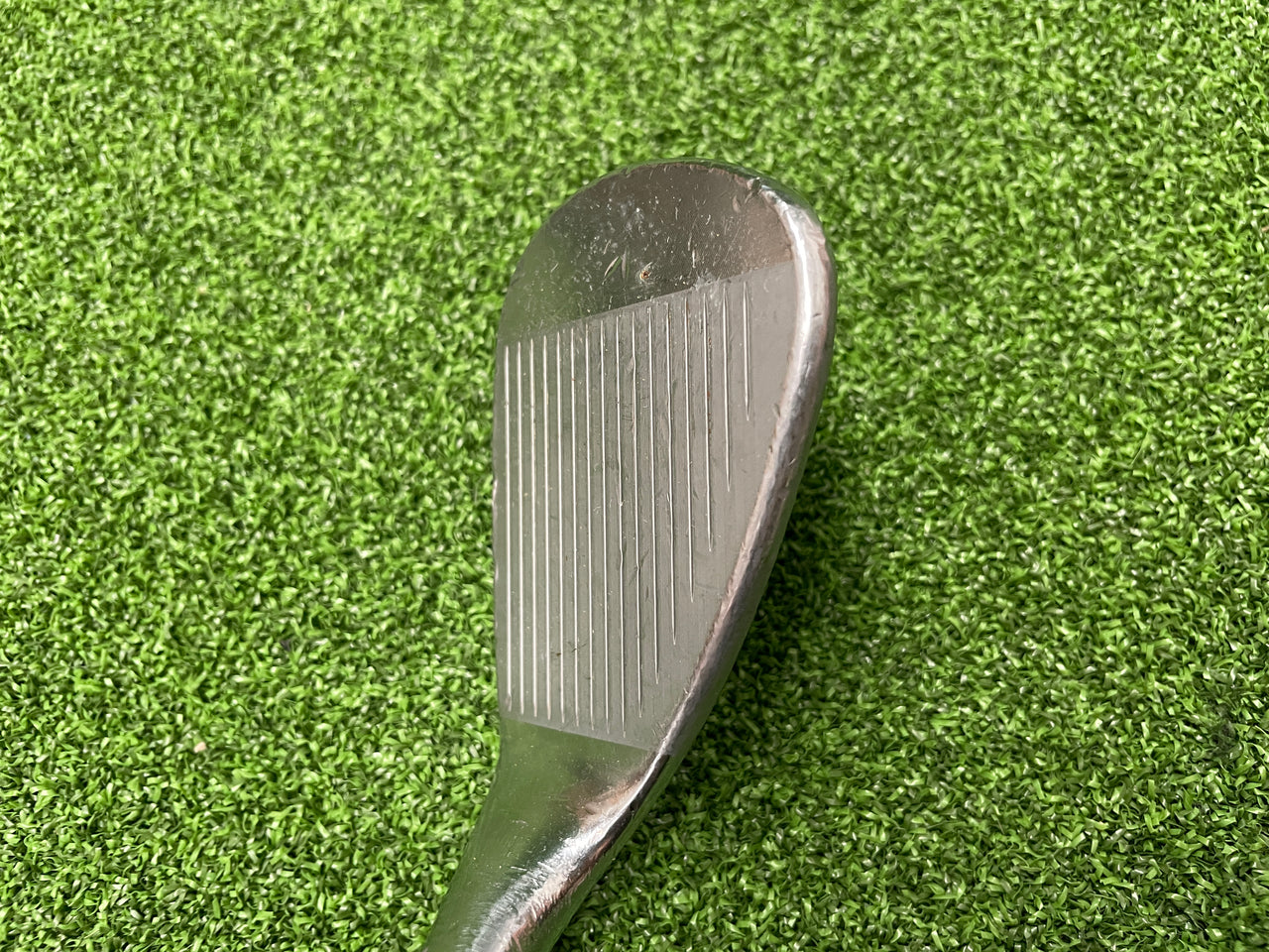 Titleist Vokey SM6 F‑Grind 50° Wedge