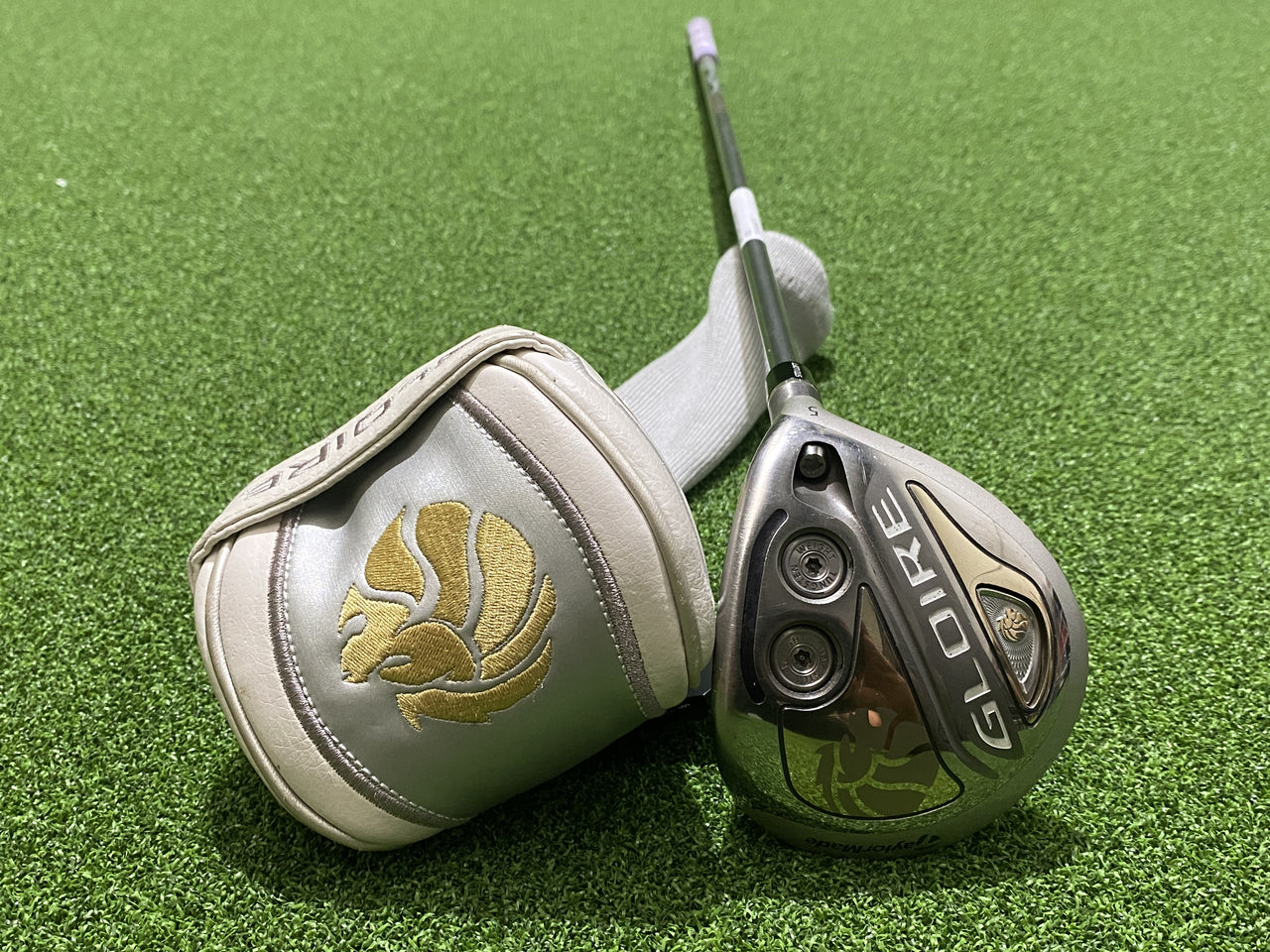 2012 TaylorMade Ladies Gloire 5 Wood With Headcover