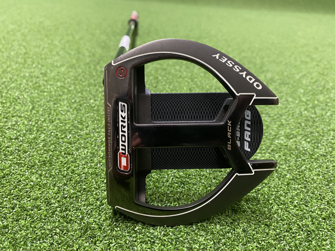 2018 Odyssey O-Works 2-Ball Fang 35" Putter