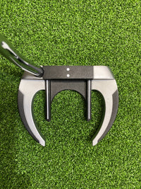 2015 Odyssey Works Versa Sabertooth 34" Putter With Headcover