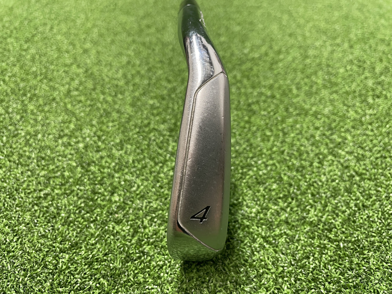 2011 TaylorMade R11 4 Iron