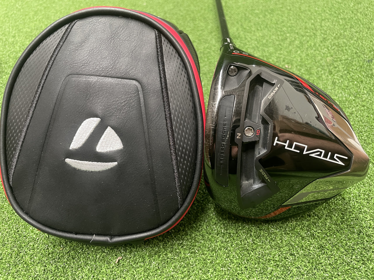2022 TaylorMade Stealth Plus 9° Driver With Headcover