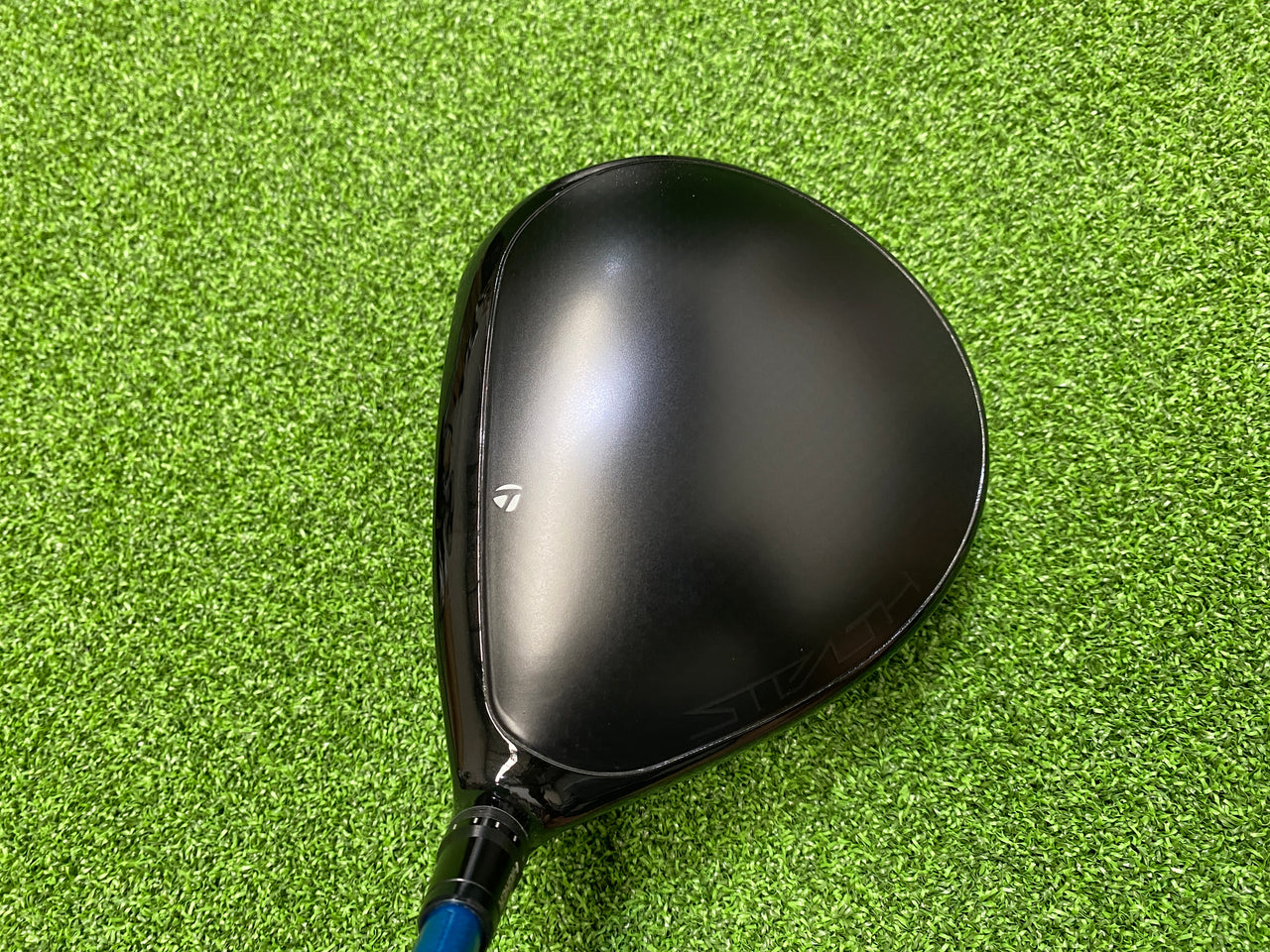 2022 TaylorMade Stealth 10.5° Driver With Headcover