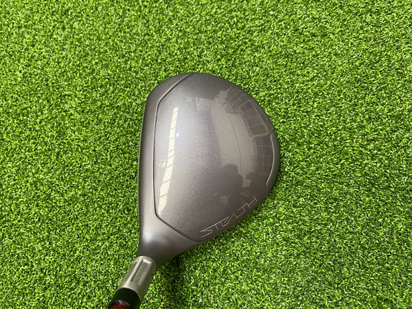 2022 TaylorMade Stealth HD  Ladies 23° 7 Wood With Headcover *Like New*