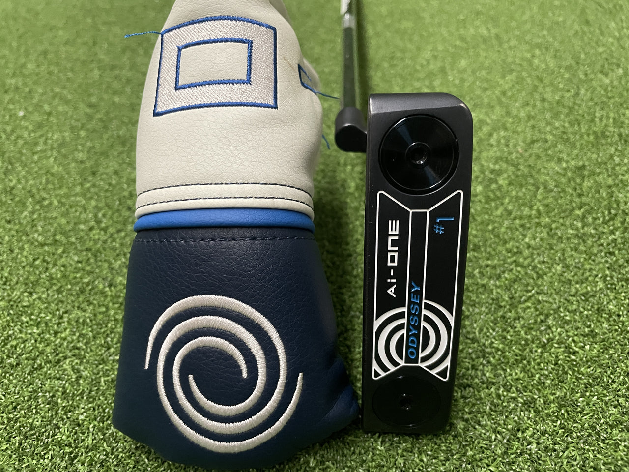 2023 Odyssey Ai-One #1 34" Putter With Headcover *Excellent Condition*