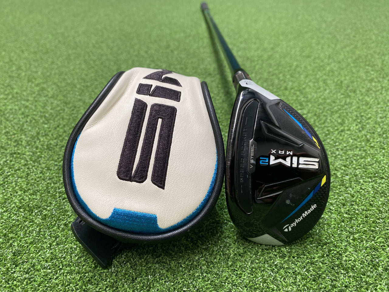 2021 TaylorMade SIM 2 Max 19° 3 Hybrid With Headcover
