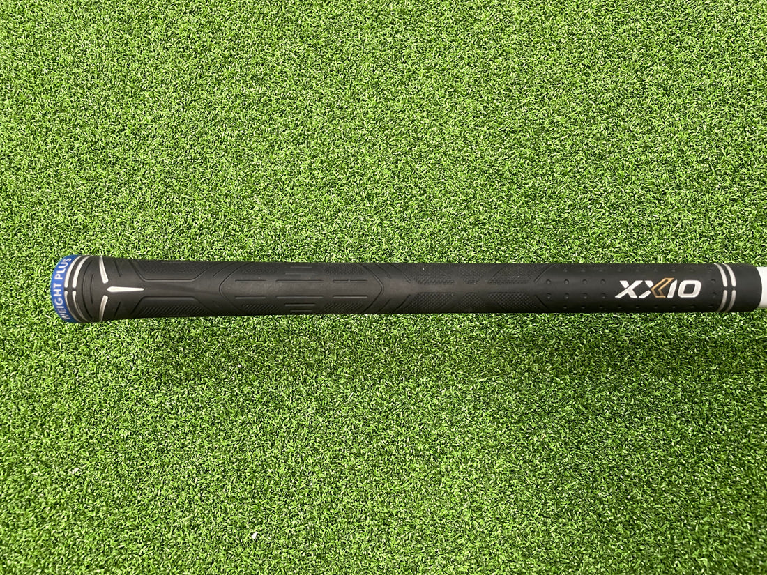 2022 XXIO MP1200 10.5° Driver With Headcover