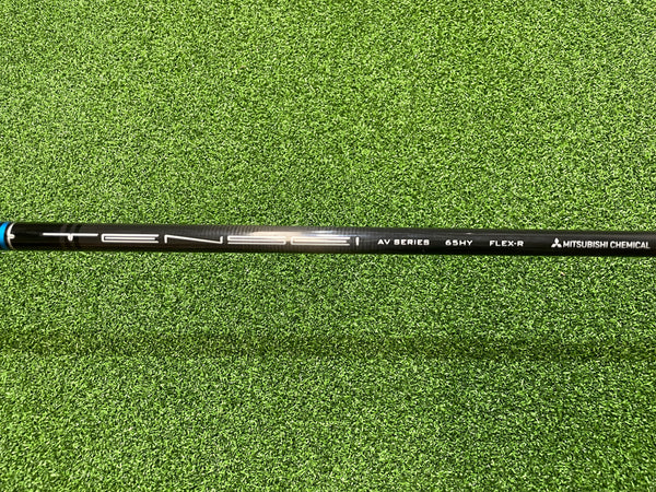 2025 Cleveland Halo XL 21° 4 Hybrid With Headcover *Excellent Condition*