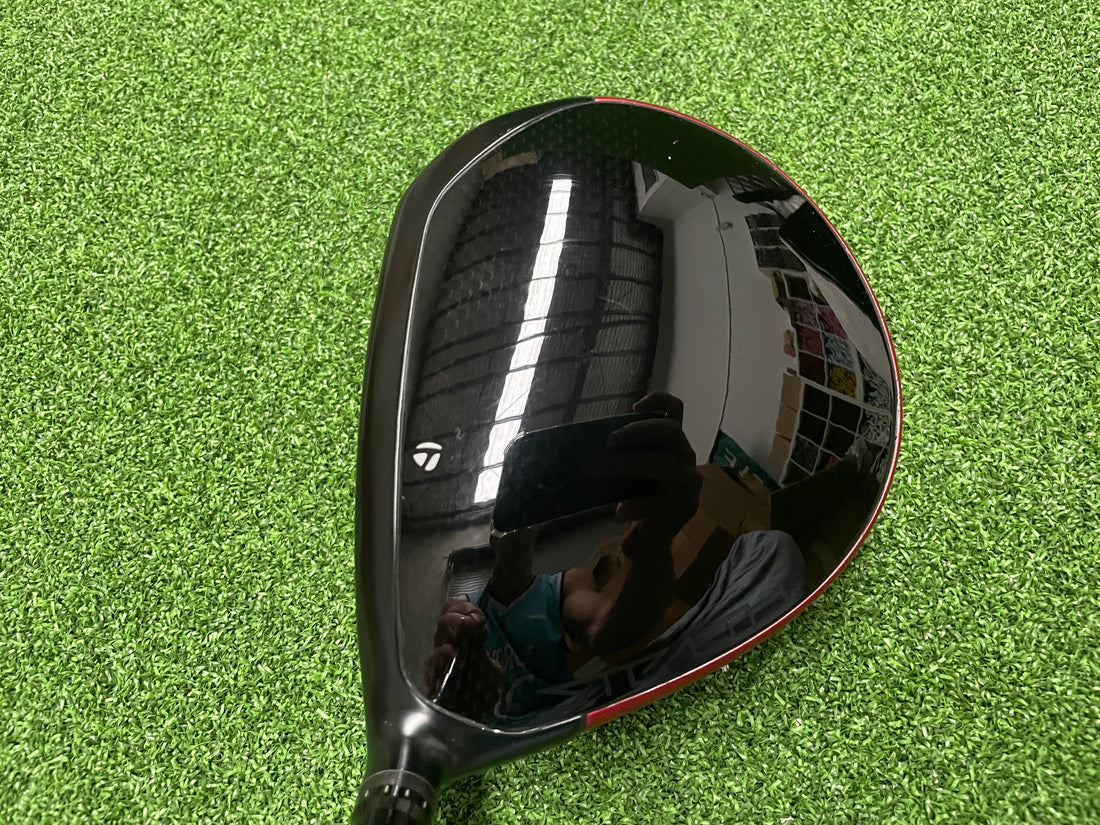2023 TaylorMade Stealth 2 10.5° Driver With Headcover