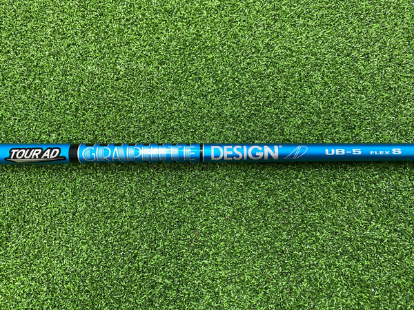 Graphite Design Tour AD UB-5 44" Driver Shaft With TaylorMade Adapter *Excellent Condition*
