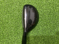 2025 Cleveland HALO XL 21° 4 Hybrid With Headcover *Excellent Condition* Dexterity- R/H   Flex- Regular  Length- 41"   Condition- 8.5  S/N- S846U160  Shaft- Tensei AV Series 65HY  Grip- Lamkin Crossline