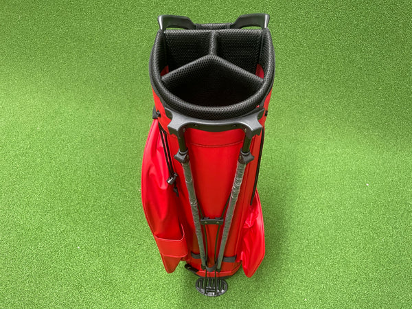 Cheng Sheng Red 4-Way Stand Bag With Raincover *Like New*