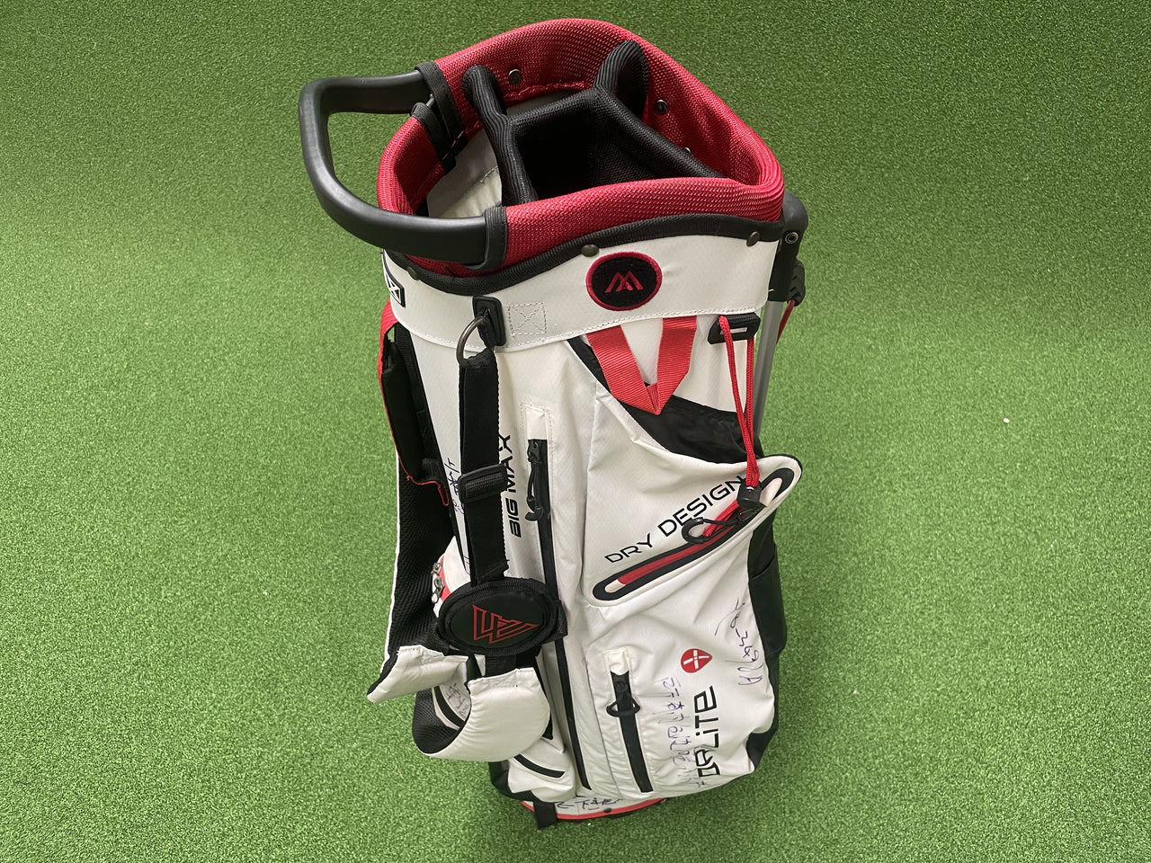 Big Max Dry Design White 4-Way Stand Bag With Raincover