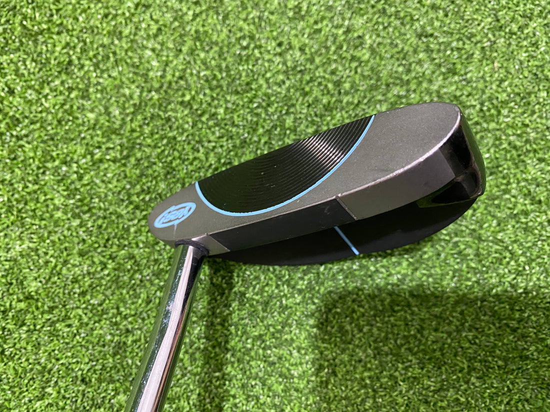 2006 Yes! C-Groove Victoria II 32.5" Putter