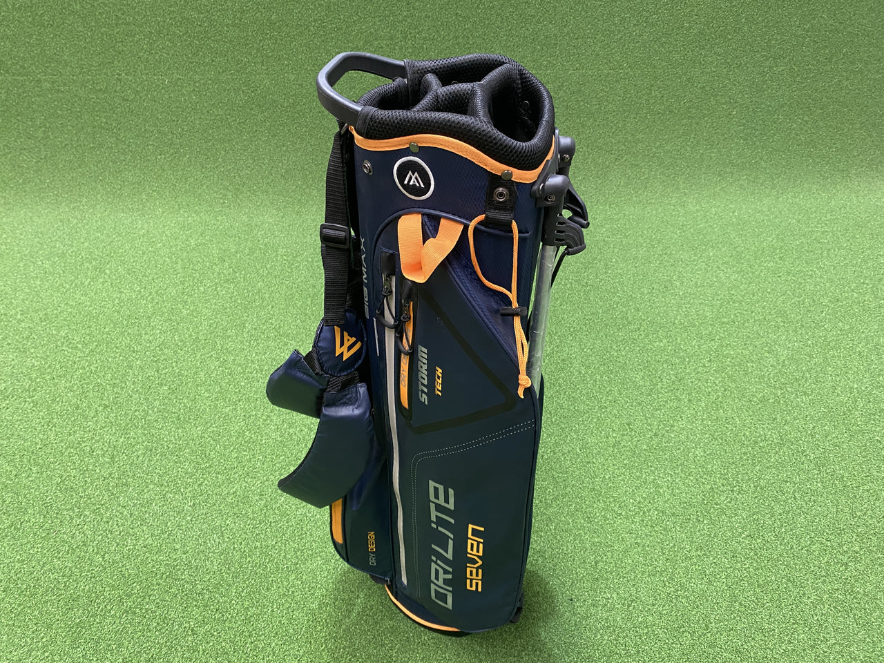 *New* Big Max DriLite Seven Storm 4-Way Stand Bag With Raincover