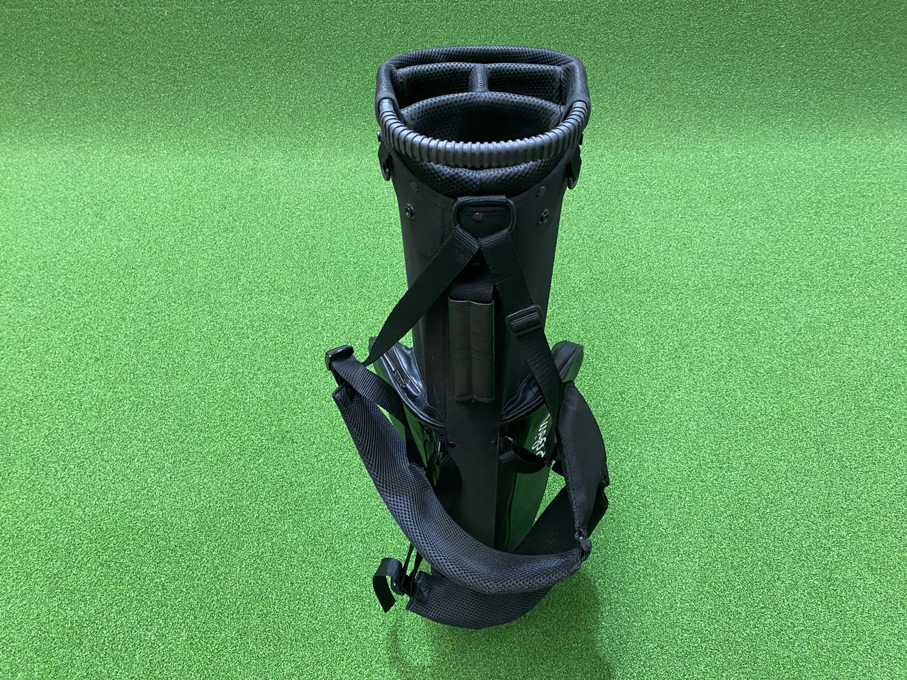 Robin 4-Way Stand Bag *No Raincover* *Like New*