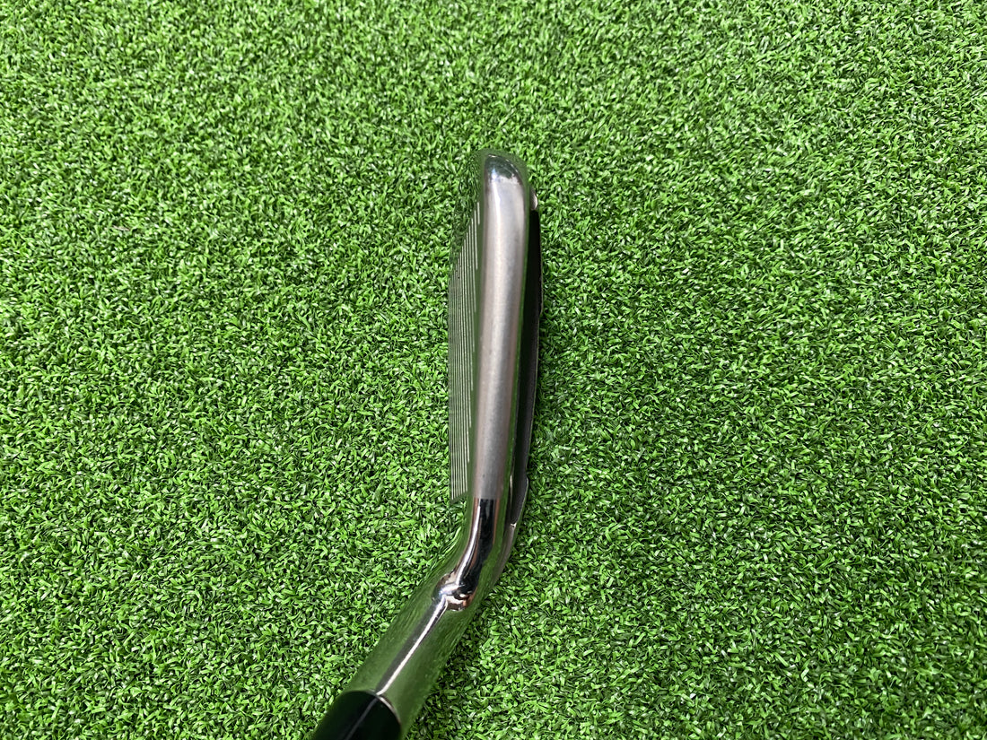 2016 Callaway XR Steelhead 4-9, Pw Iron Set