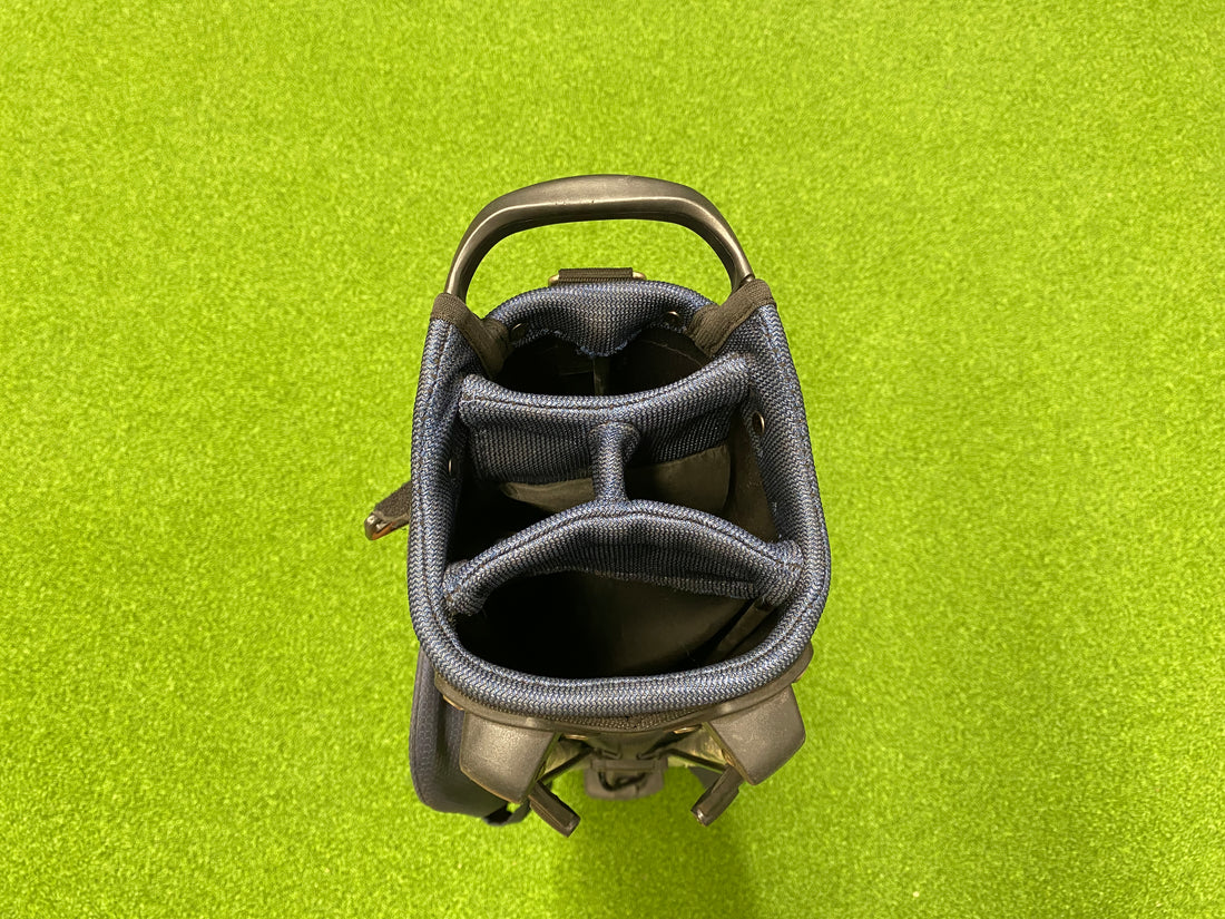 EverGolf 6.5 Light 4-Way Stand Bag *Different Brand Carry Straps* *No Raincover* *Like New*