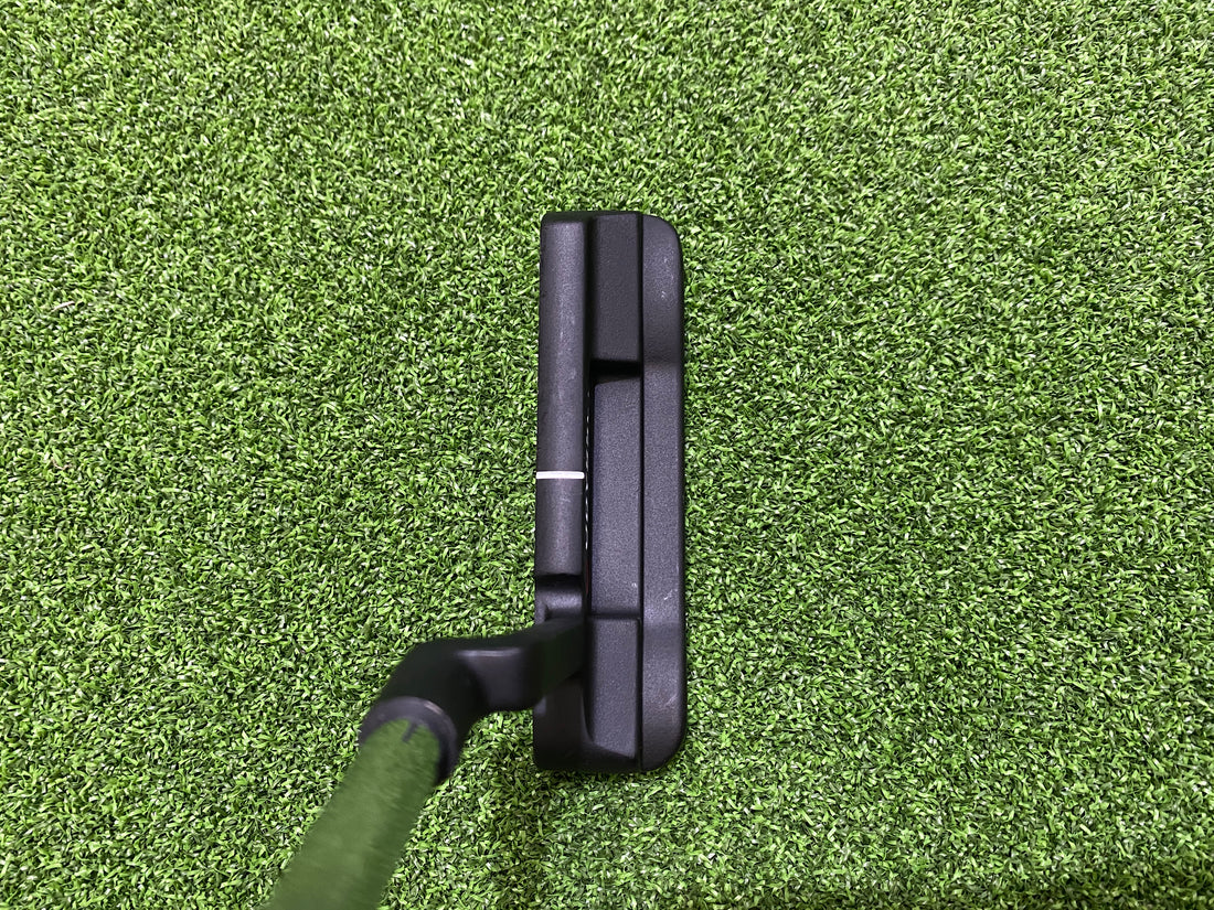 2021 Odyssey DFX #1 34" Putter With Headcover
