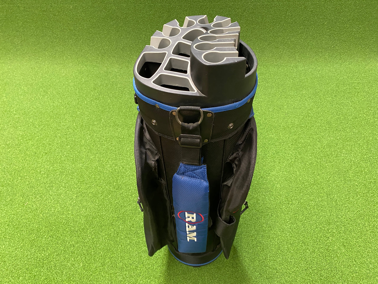 RAM Silencio 14-Way Black/Blue Cart Bag *No Raincover* *Like New*