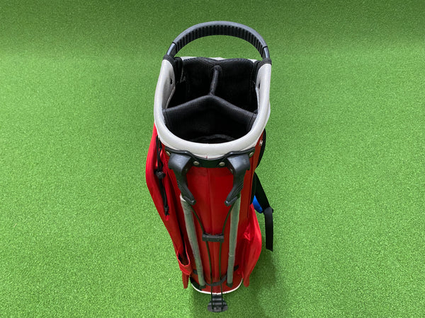 Cheng Sheng Red 4-Way Stand Bag *No Raincover* *Comes with different strap* *Broken Zip*