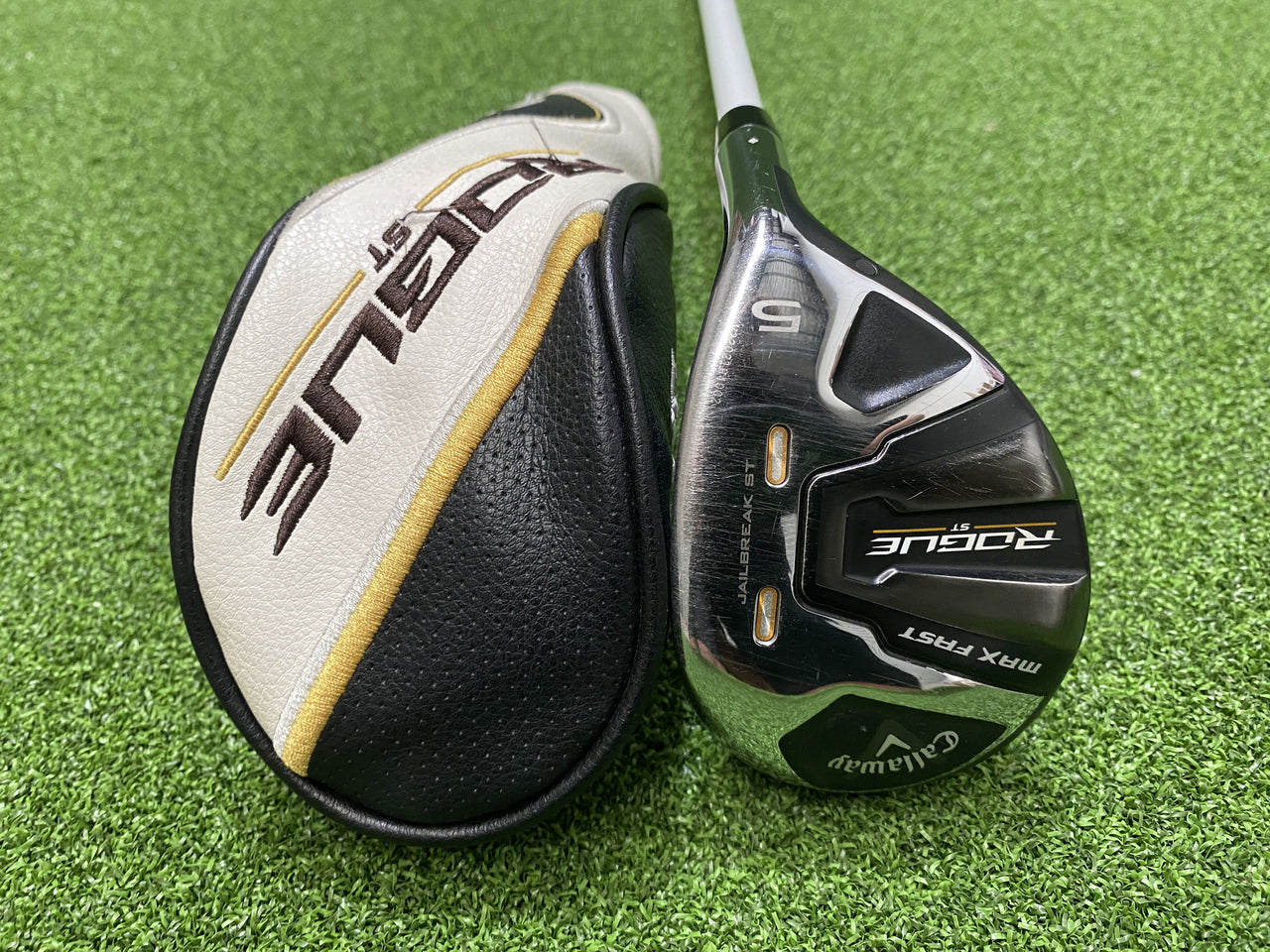 2022 Callaway Rogue ST Max Fast 24° Ladies Hybrid With Headcover