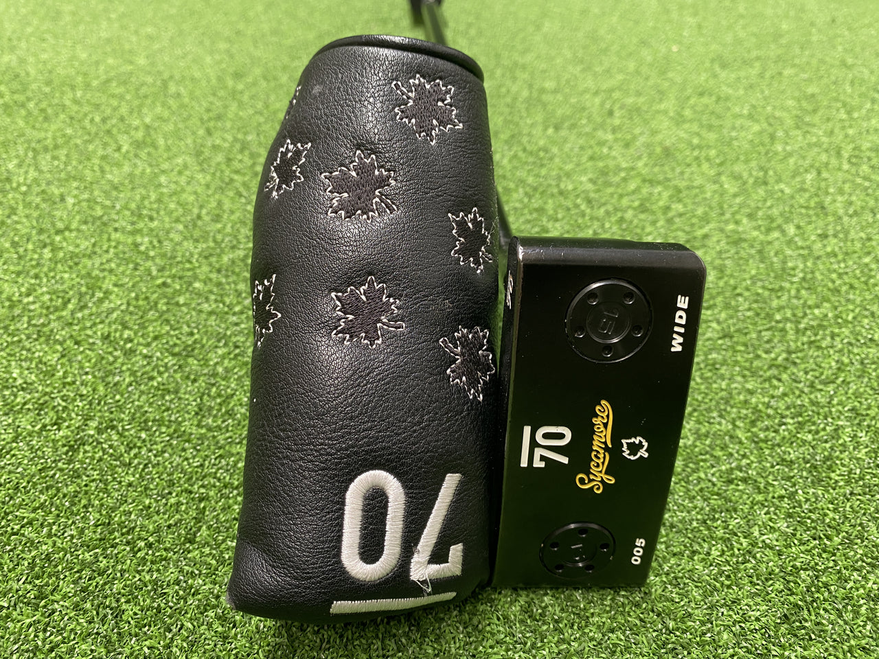 Sub 70 Sycamore 005 35" Putter With Headcover