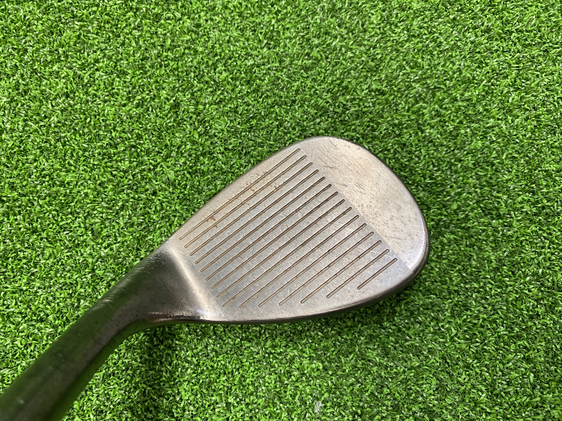 Cleveland CG12 56° Wedge *Shaft is Rusting*