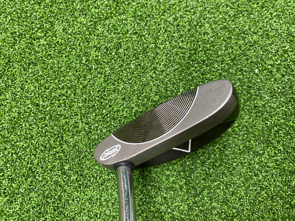Yes! C-Groove Victoria 33" Putter