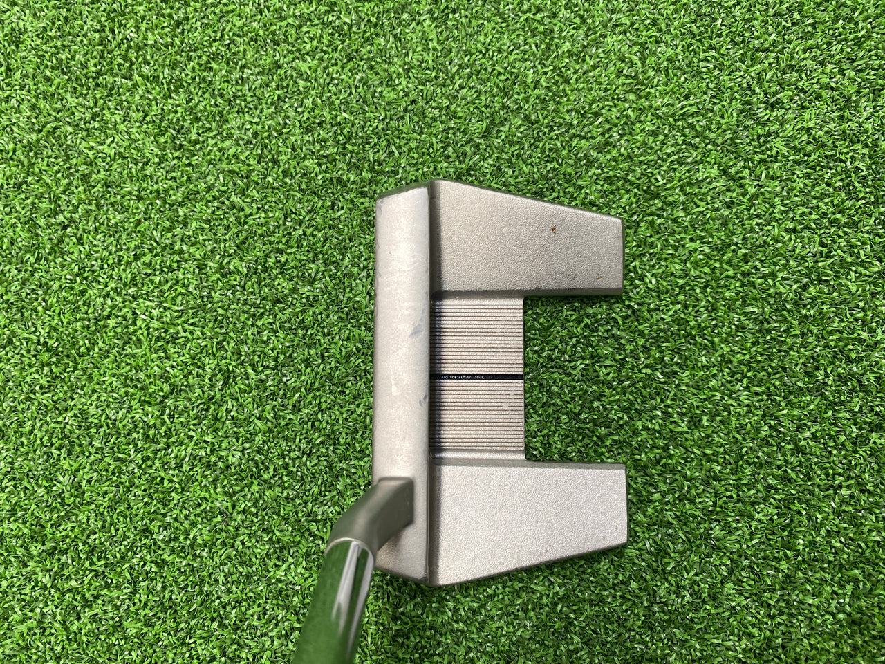 2021 Cleveland Huntington Beach #11 35" Putter