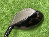 Honma TW747 10.5° Driver With Non Rotating System Attachment & Headcover