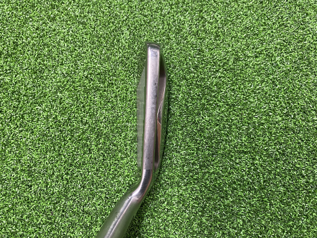 2002 Bridgestone TourStage GE V301 3-9 Iron Set