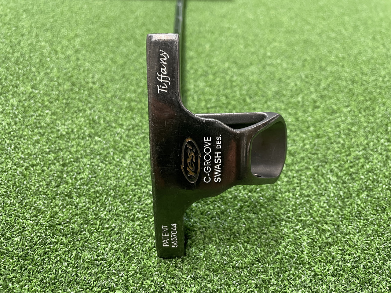 2008 Yes! Tiffany 33" Putter