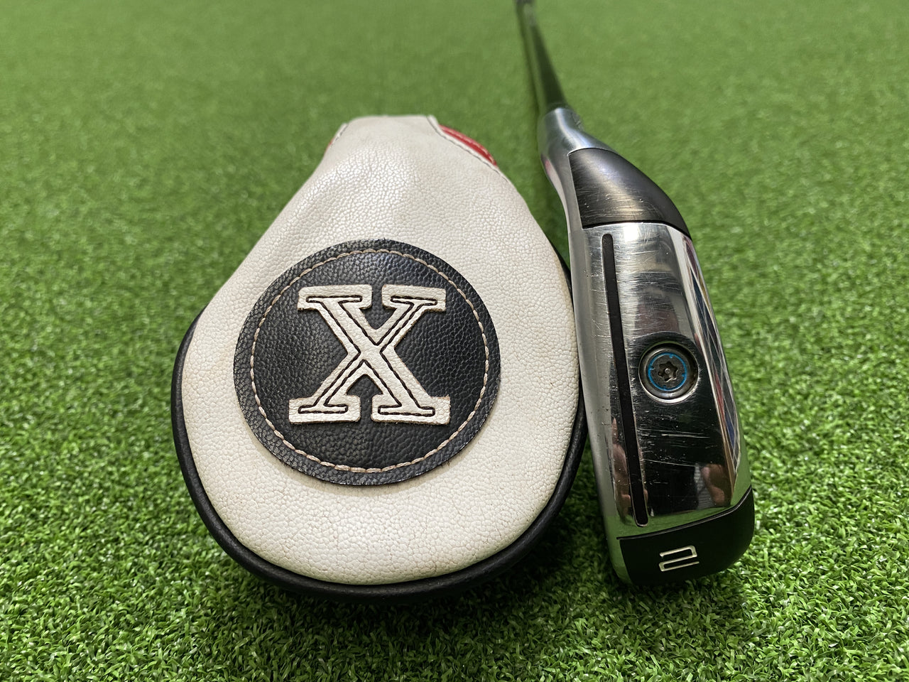 2020 TaylorMade Sim DHY 17° 2 Driving Iron With Headcover