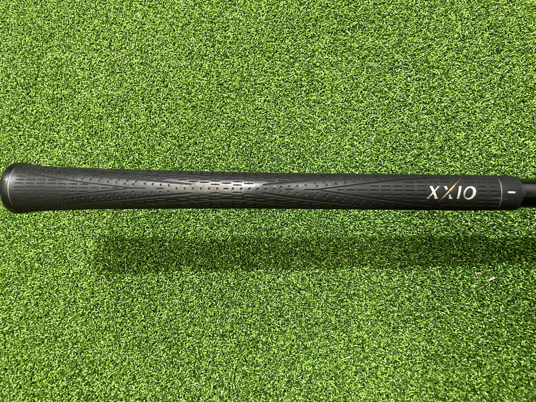 2004 XXIO Impact Power Body 5-9, Pw, Aw, Sw Iron Set